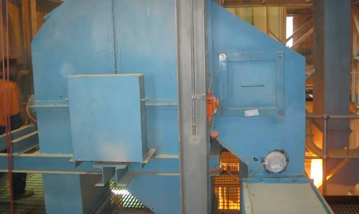 elevator discharge chute BEFORE modifications